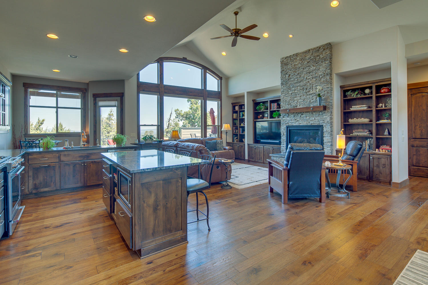 Eagle Crest - Residential