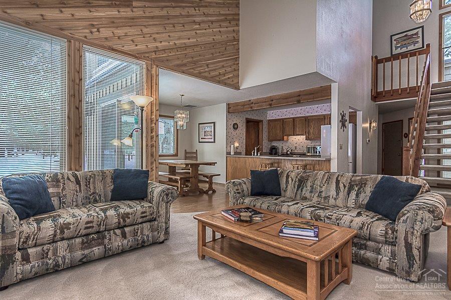 Quelah Condos - Residential