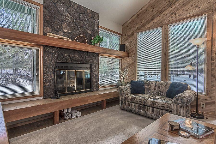 Quelah Condos - Residential