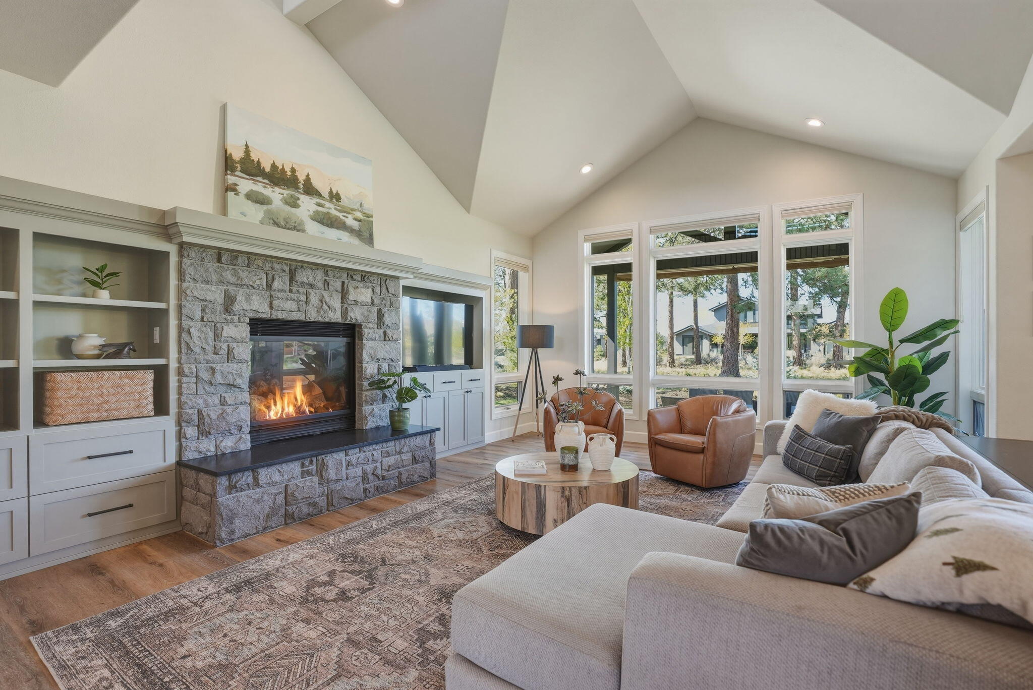 61807 Fall Creek Loop