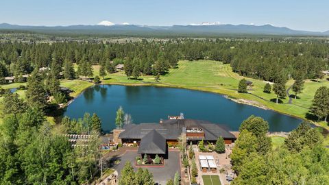 Tiny photo for 61807 Fall Creek Loop, Bend, OR 97702 (MLS # 220219478)
