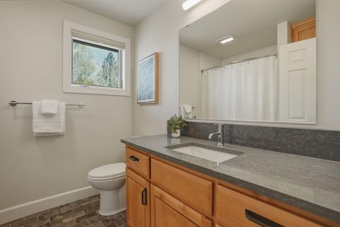 Tiny photo for 61807 Fall Creek Loop, Bend, OR 97702 (MLS # 220219478)
