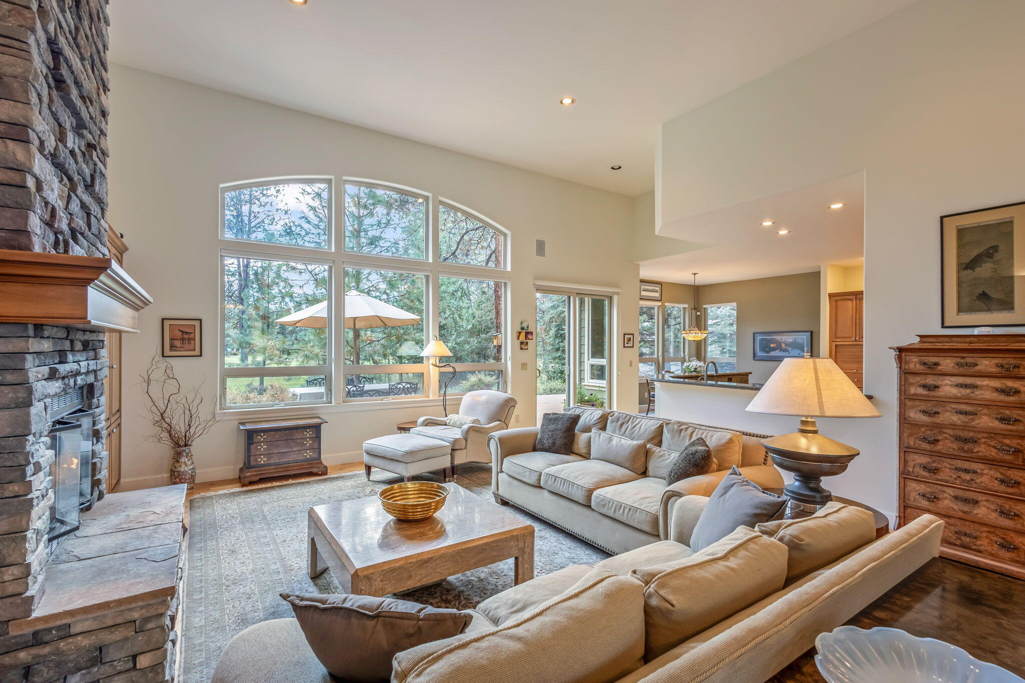 16923 Royal Coachman Drive