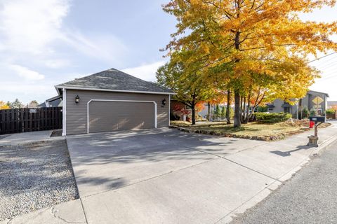 940 NE Purcell Boulevard Bend OR 97701