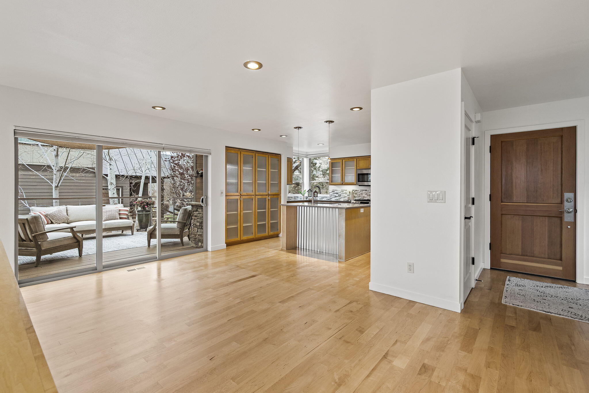 224 Volunteer Park Lane