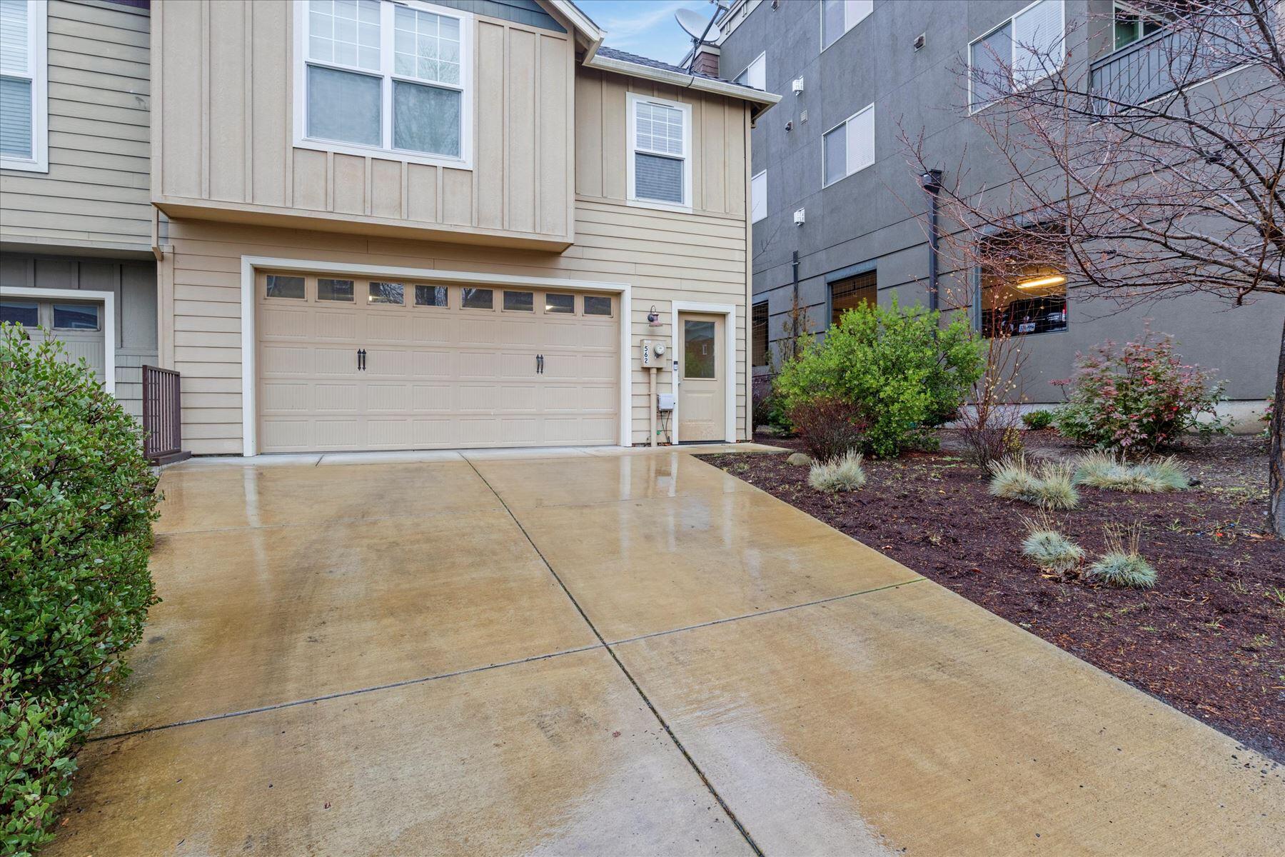 Meadowbrook Park II At North Mountain - Residential