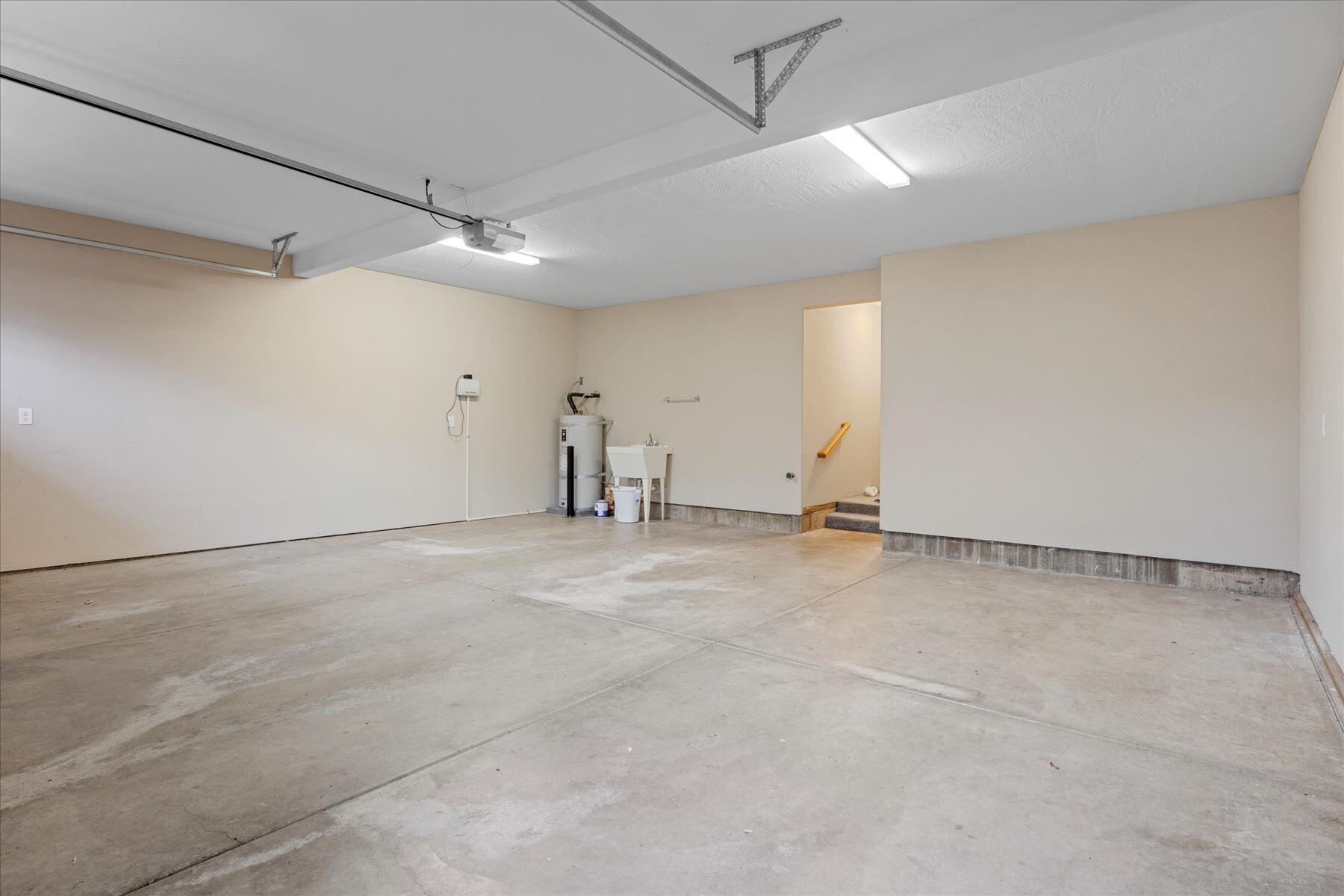 Meadowbrook Park II At North Mountain - Residential