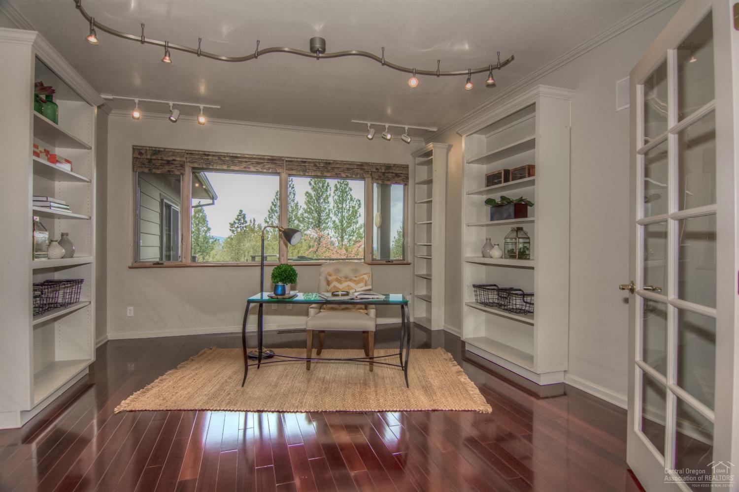 Awbrey Butte - Residential