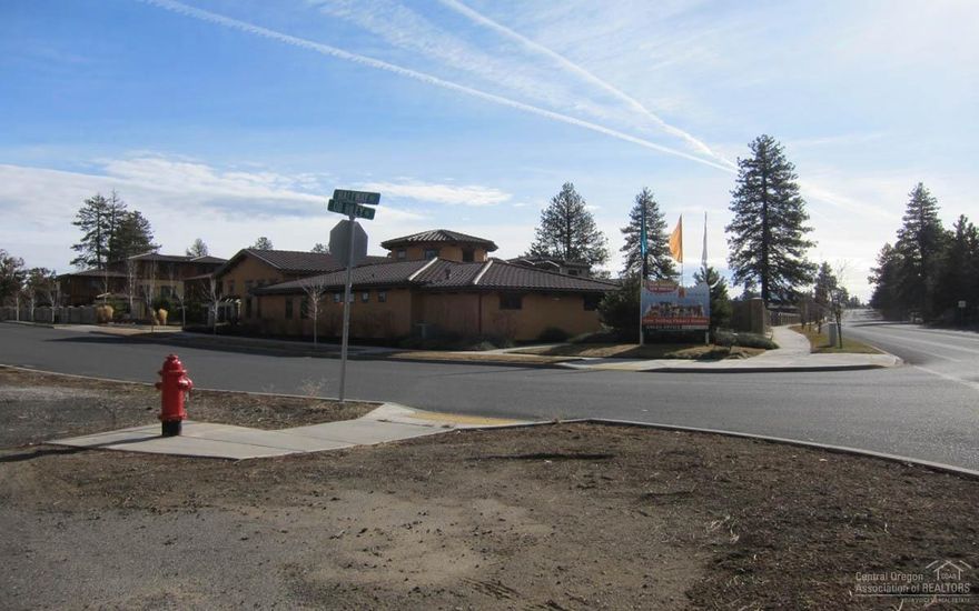 Attention builders & investors! Prime opportunity for residential subdivision development! Previously approved for a 22-lot subdivision. Property includes a 1,255 square foot, 3 Bed/1.5 Bath main home, a 2 Bed/1 Bath guest house & a large multi-use shop! Just across Halfway Road from the Tuscany Pines neighborhood and bordered to the east by the wonderful Harvest Park. Call now for additional details!