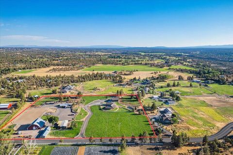 Tiny photo for 6150 NW Kingwood Avenue, Redmond, OR 97756 (MLS # 220214258)