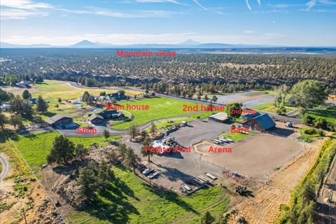 Tiny photo for 6150 NW Kingwood Avenue, Redmond, OR 97756 (MLS # 220214258)