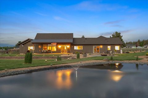 Tiny photo for 6150 NW Kingwood Avenue, Redmond, OR 97756 (MLS # 220214258)