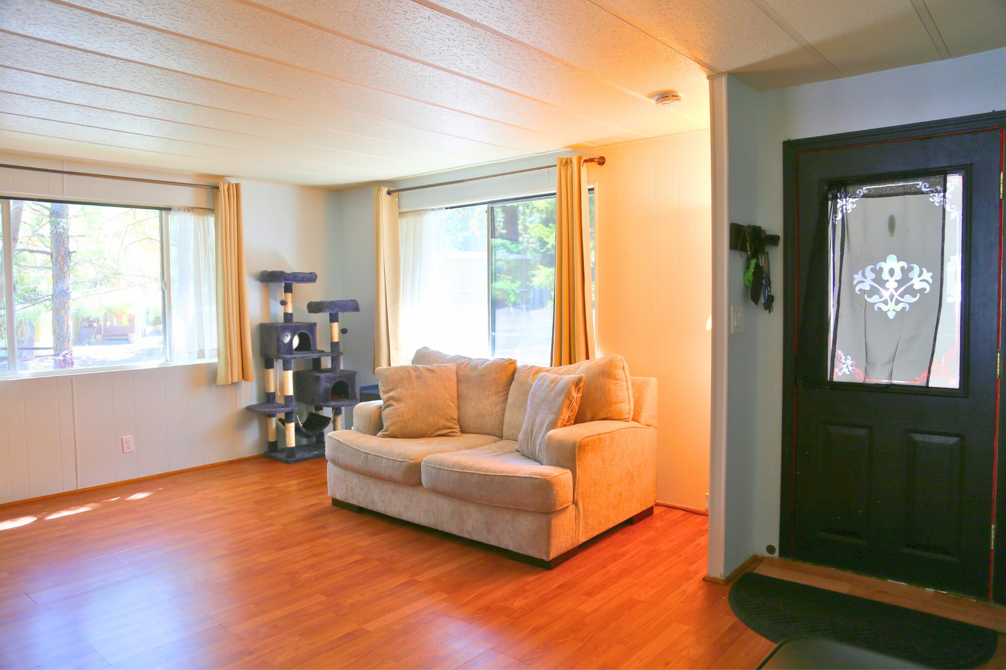 Romaine Village - Residential