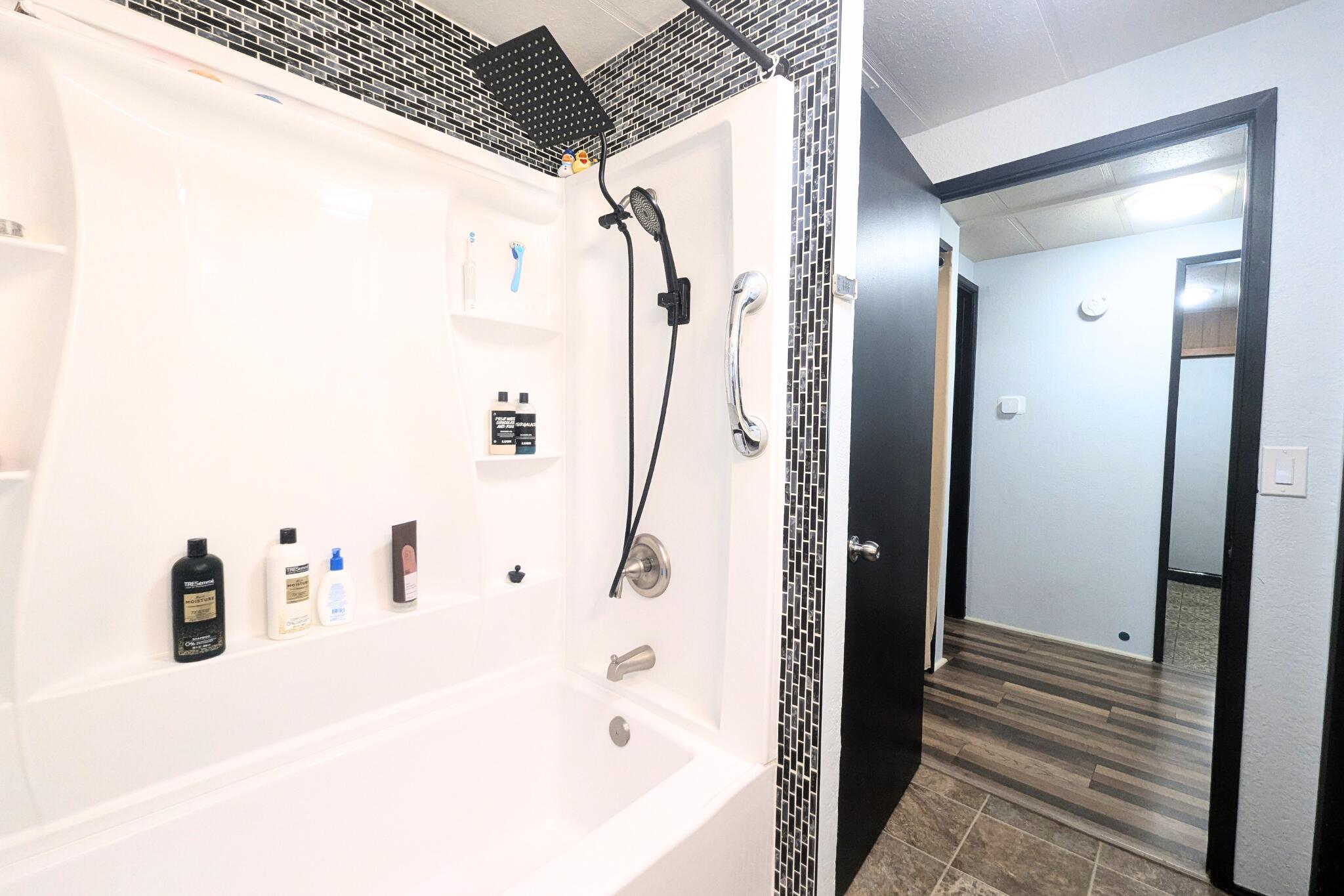 Romaine Village - Residential