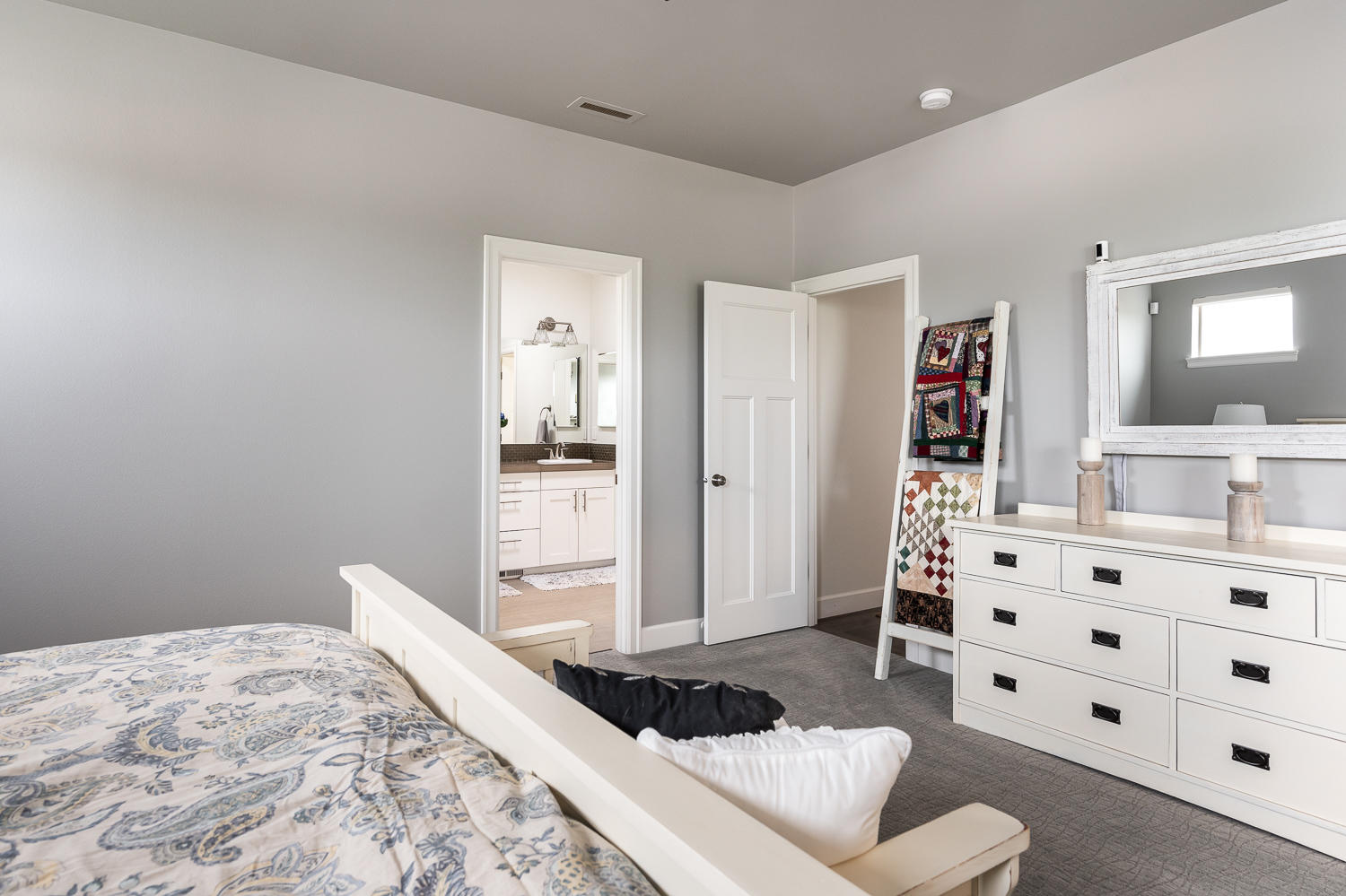 Hidden Hills - Residential