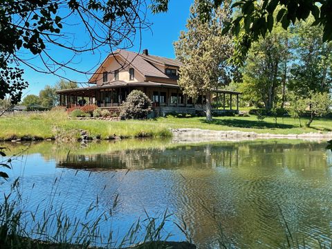 61900 Anker Lane Bend OR 97702