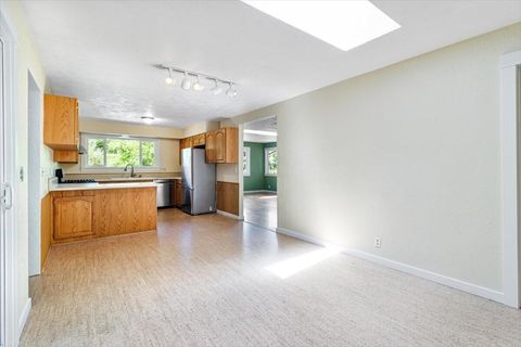 Tiny photo for 430 Ashland Street, Ashland, OR 97520 (MLS # 220219281)