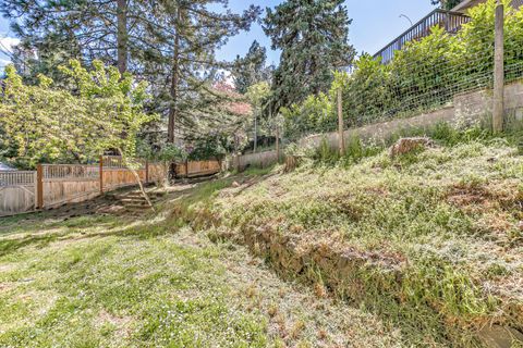Tiny photo for 430 Ashland Street, Ashland, OR 97520 (MLS # 220219281)