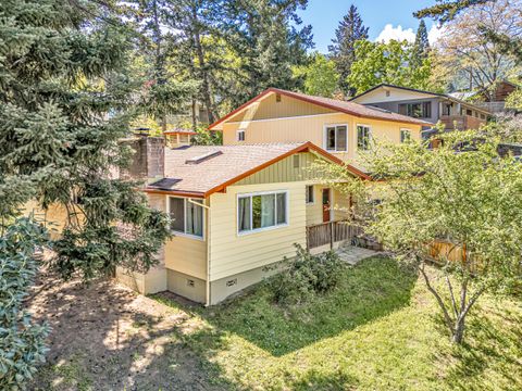 Photo of 430 Ashland Street, Ashland, OR 97520 (MLS # 220219281)
