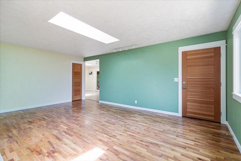 Tiny photo for 430 Ashland Street, Ashland, OR 97520 (MLS # 220219281)