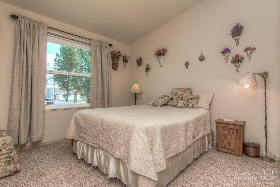 Bernis - Residential