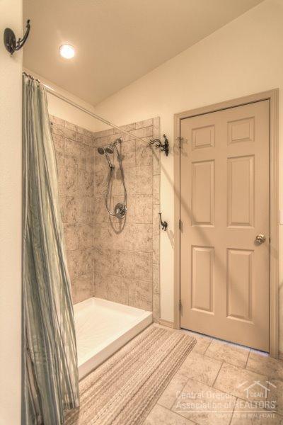 Bernis - Residential