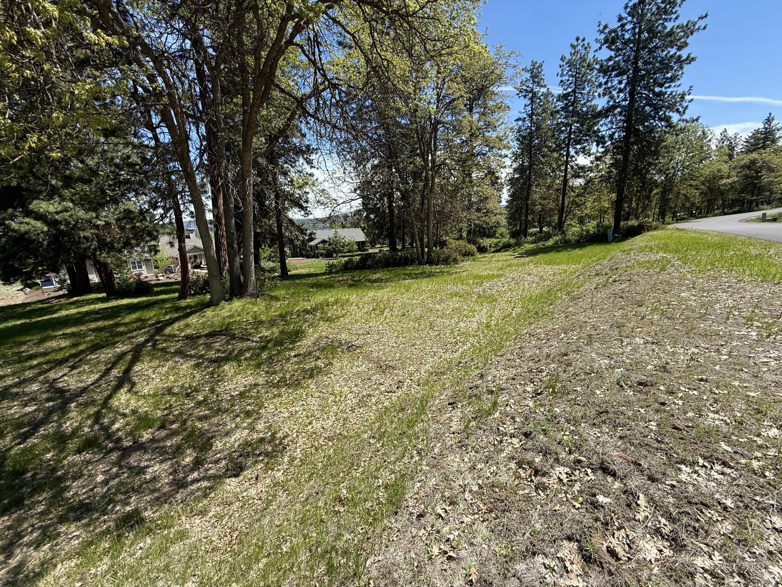 Running YResort - Land