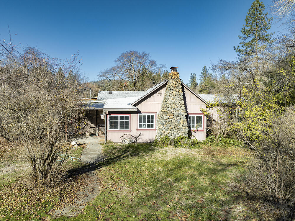 163 Genverna Glen