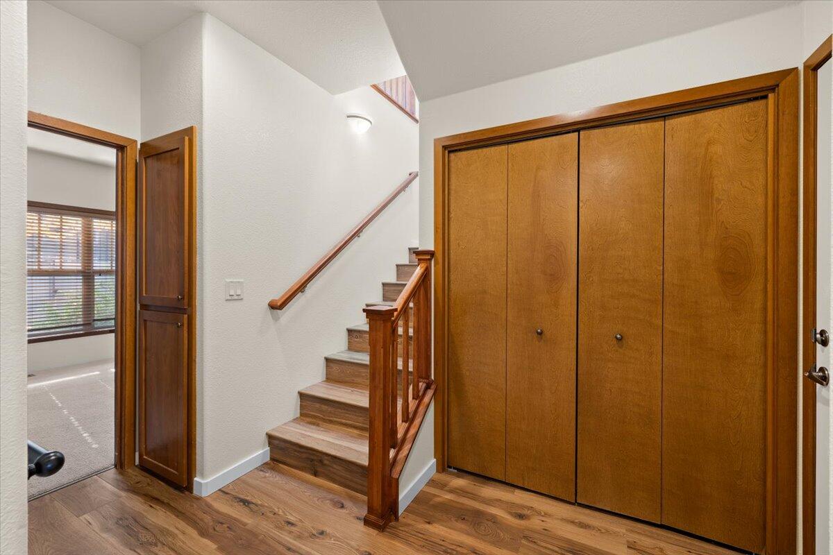 Alderwood Townhomes - Residential