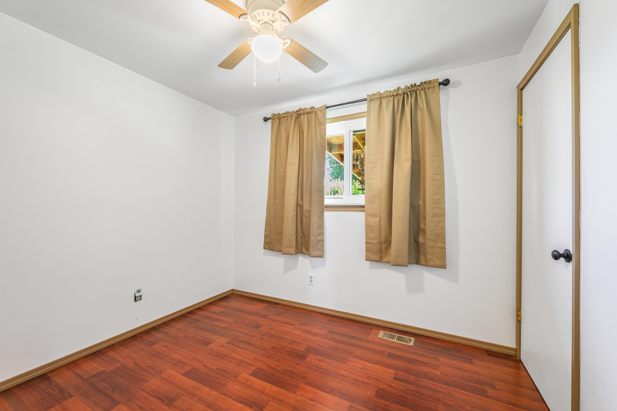 Alexander Hodges - Residential