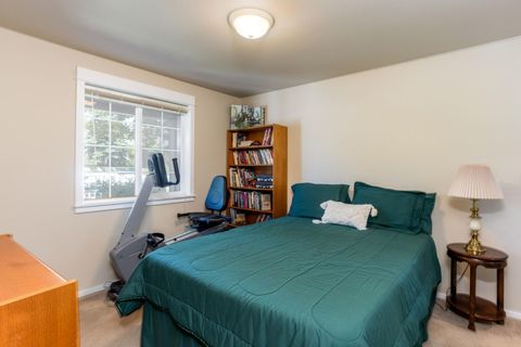 Tiny photo for 3728 SW 29th Street, Redmond, OR 97756 (MLS # 220216992)