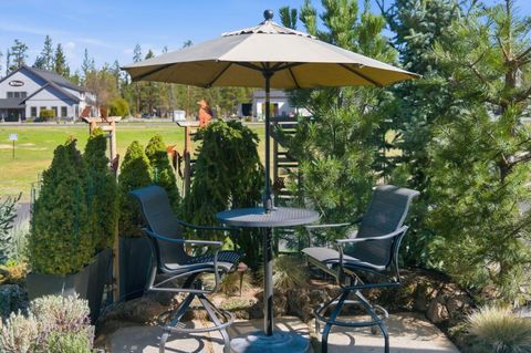 Tiny photo for 309 S Jefferson Way, Sisters, OR 97759 (MLS # 220220082)