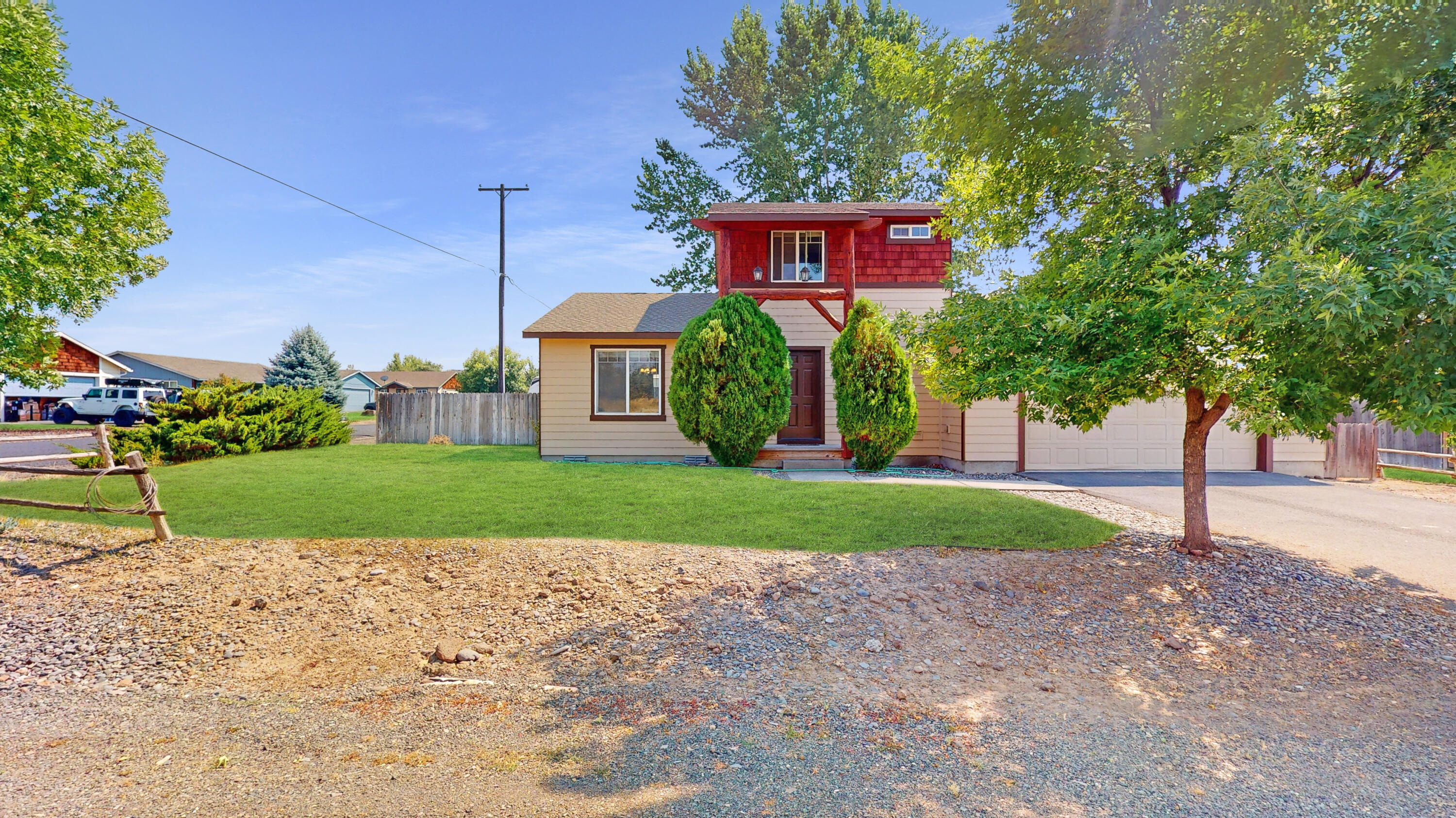 9195 Boxwood Lane
