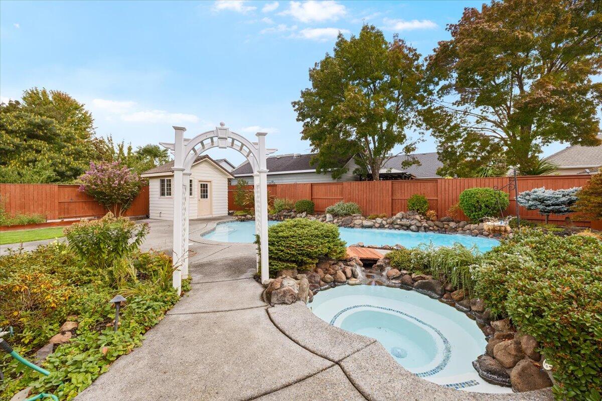 Central Point East Subdivision Phase 1 - Residential