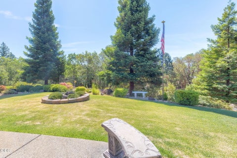Tiny photo for 212 Isabella Lane, Grants Pass, OR 97526 (MLS # 220223814)