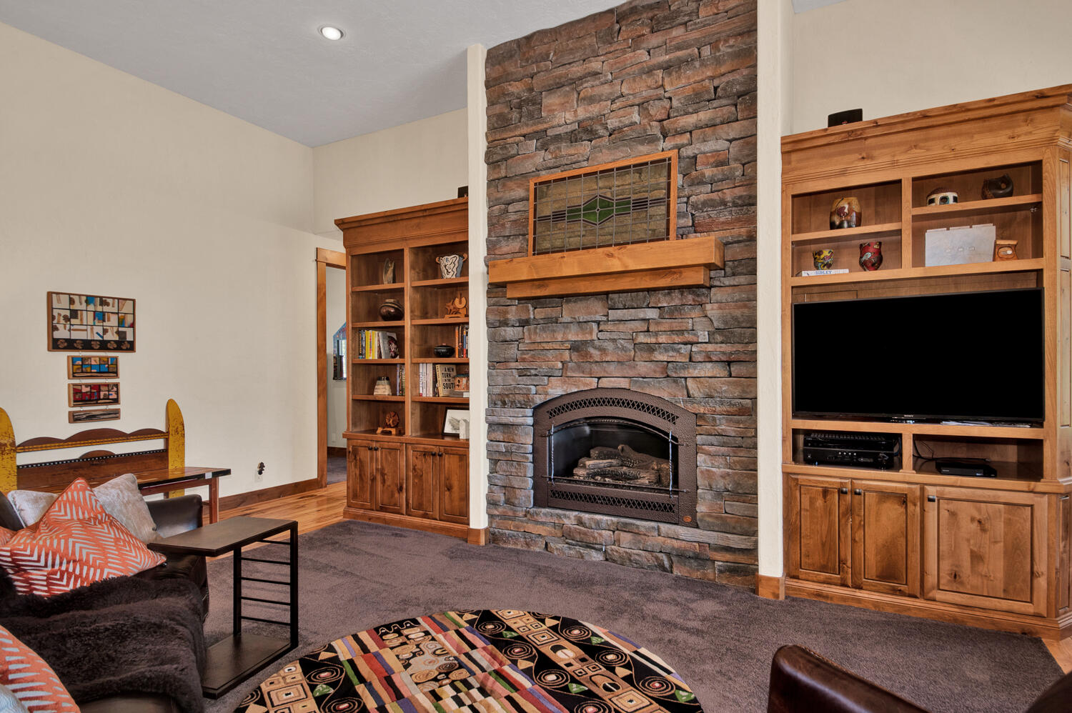 Mountain Pine - Residential