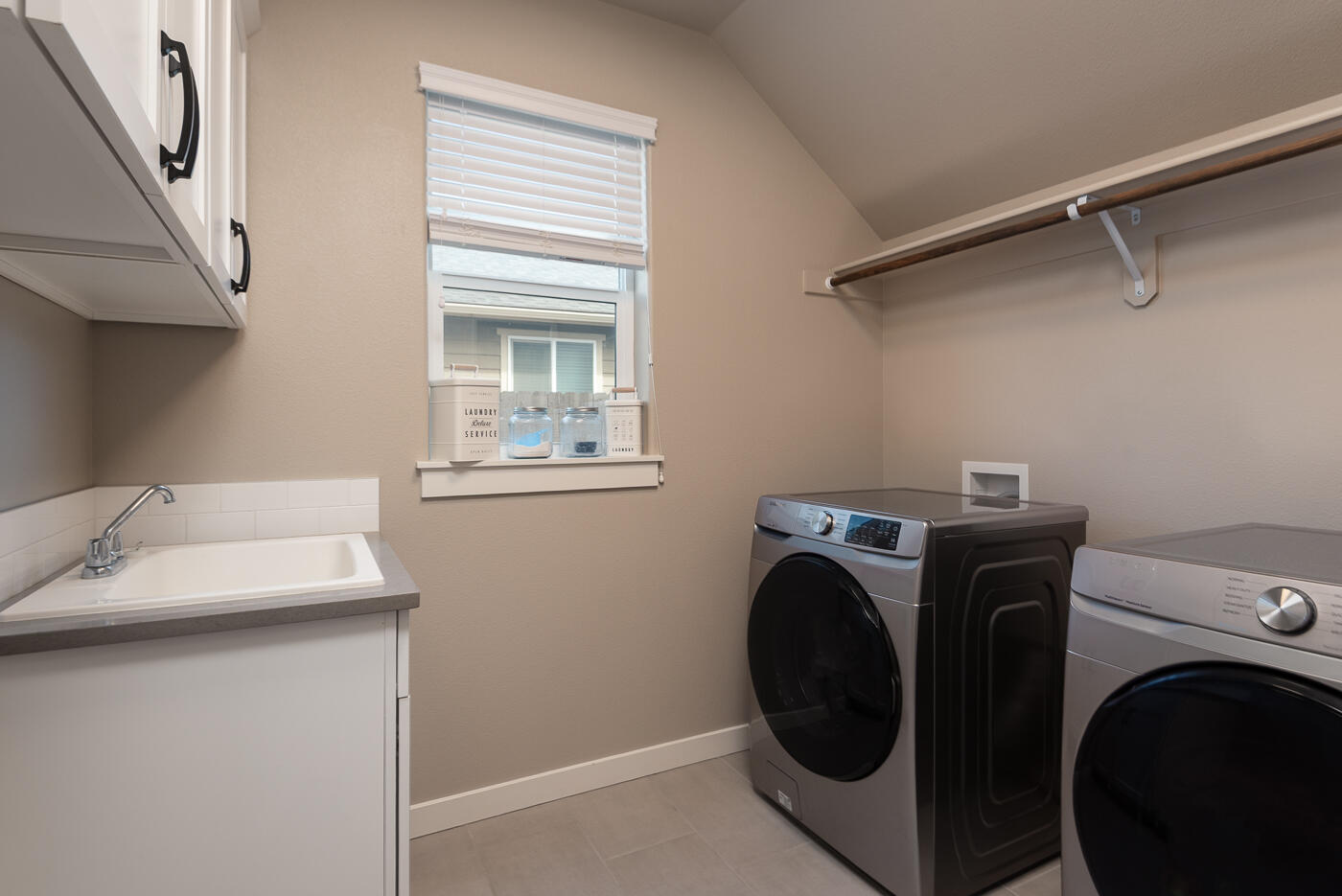 Emerald View Estates - Residential