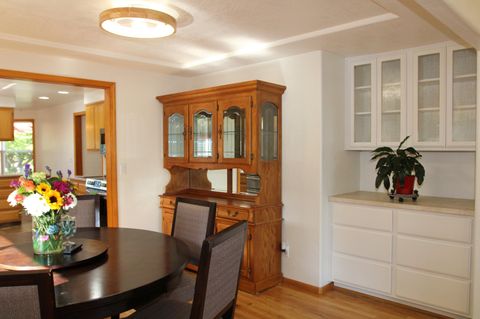 Tiny photo for 3011 Edgewood Drive, Medford, OR 97504 (MLS # 220220142)