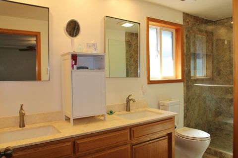 Tiny photo for 3011 Edgewood Drive, Medford, OR 97504 (MLS # 220220142)