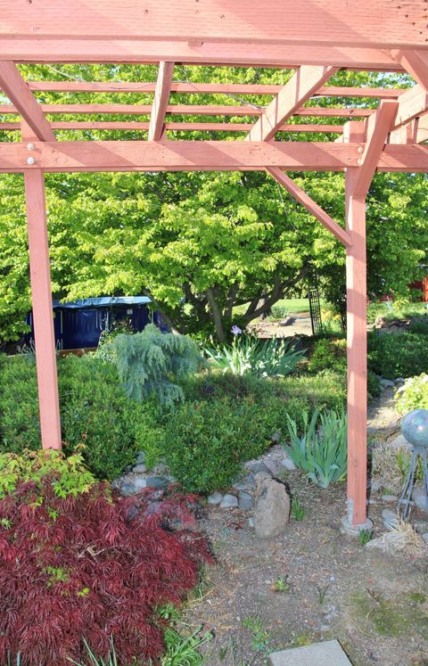 Tiny photo for 3011 Edgewood Drive, Medford, OR 97504 (MLS # 220220142)