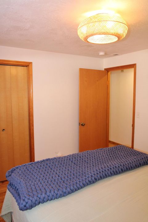 Tiny photo for 3011 Edgewood Drive, Medford, OR 97504 (MLS # 220220142)