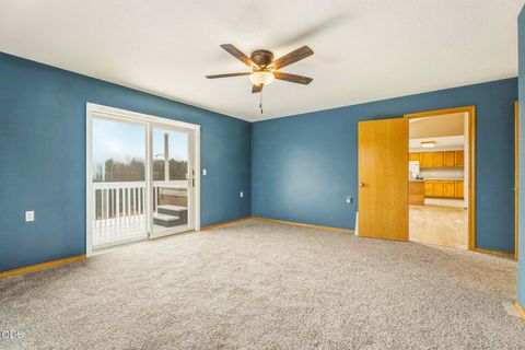 Tiny photo for 6678 SE Davis Loop, Prineville, OR 97754 (MLS # 220222804)