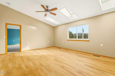 Tiny photo for 6678 SE Davis Loop, Prineville, OR 97754 (MLS # 220222804)