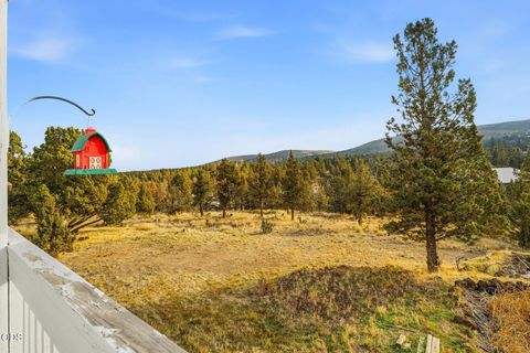 Tiny photo for 6678 SE Davis Loop, Prineville, OR 97754 (MLS # 220222804)