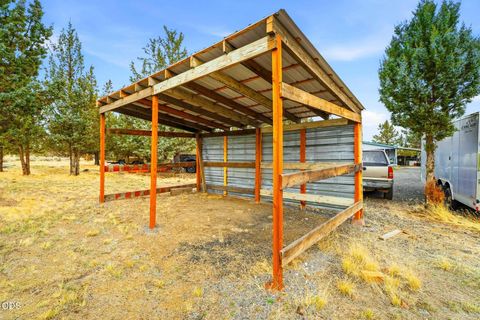 Tiny photo for 6678 SE Davis Loop, Prineville, OR 97754 (MLS # 220222804)