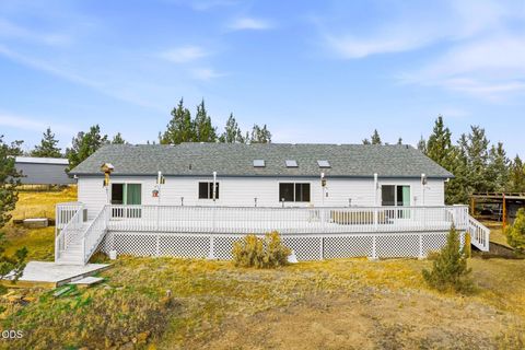 Tiny photo for 6678 SE Davis Loop, Prineville, OR 97754 (MLS # 220222804)