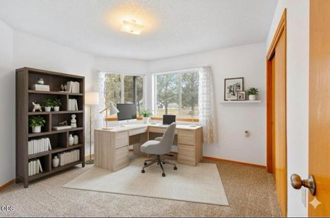 Tiny photo for 6678 SE Davis Loop, Prineville, OR 97754 (MLS # 220222804)