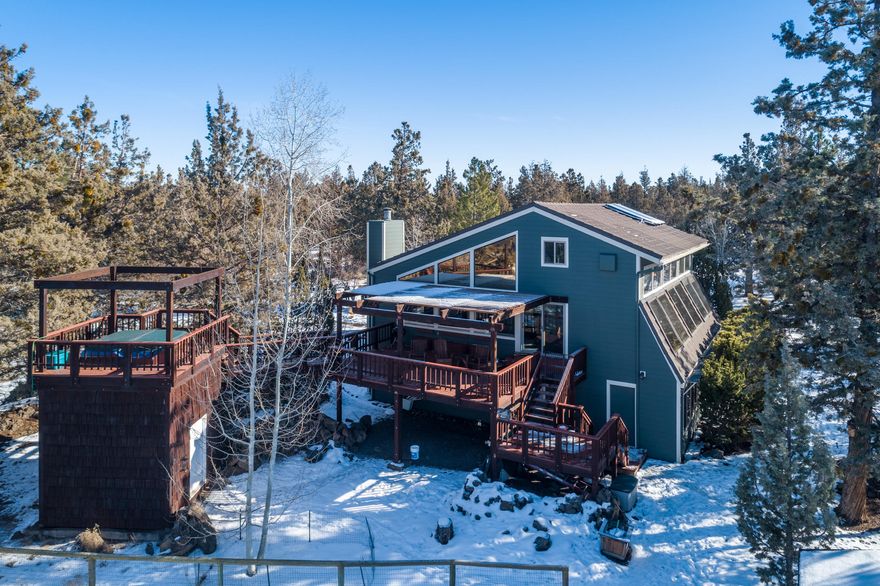 Tumalo ranch/farm with fabulous 5 mountain view. 4/2 tri-level on 17.74 acres, with 12 acres of irrigation. Home is 2525 sq ft plus a 530 sq ft
solarium. 5 minutes to shopping! Private paved dead-end road. Backs to state park land. Perfect for farming, horsing around or just lounging in the hot tub. Three fenced, tree lined pastures, barn, outdoor arena, rd pen, paddock paradise, and dry lot.
Vaulted ceilings, large solarium for art, exercise, play, or work. Wall of
windows in LR, with mountain views. Enjoy the views from elevated deck and hot tub also. Large kitchen with granite counters & custom tile and cabinets. Hardwood floors, 50 yr roof, and large fenced dog yard. Abundant wildlife watching from all views. Tankless hot water heater, furnace and heat pump new in 2020. Siding and ext.
paint in 2016, refrigerator in 2019. A private oasis in a wonderfully convenient location.