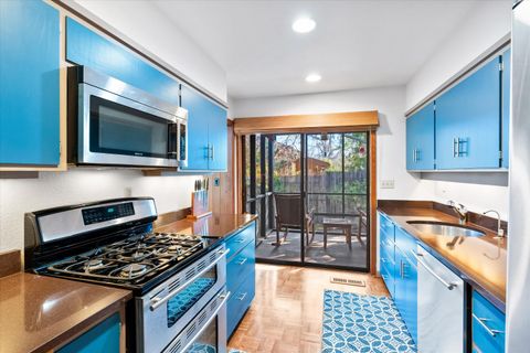 Tiny photo for 804 Acorn Circle, Ashland, OR 97520 (MLS # 220214363)