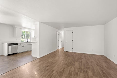 Tiny photo for 557 Glenn Way, Central Point, OR 97502 (MLS # 220223744)